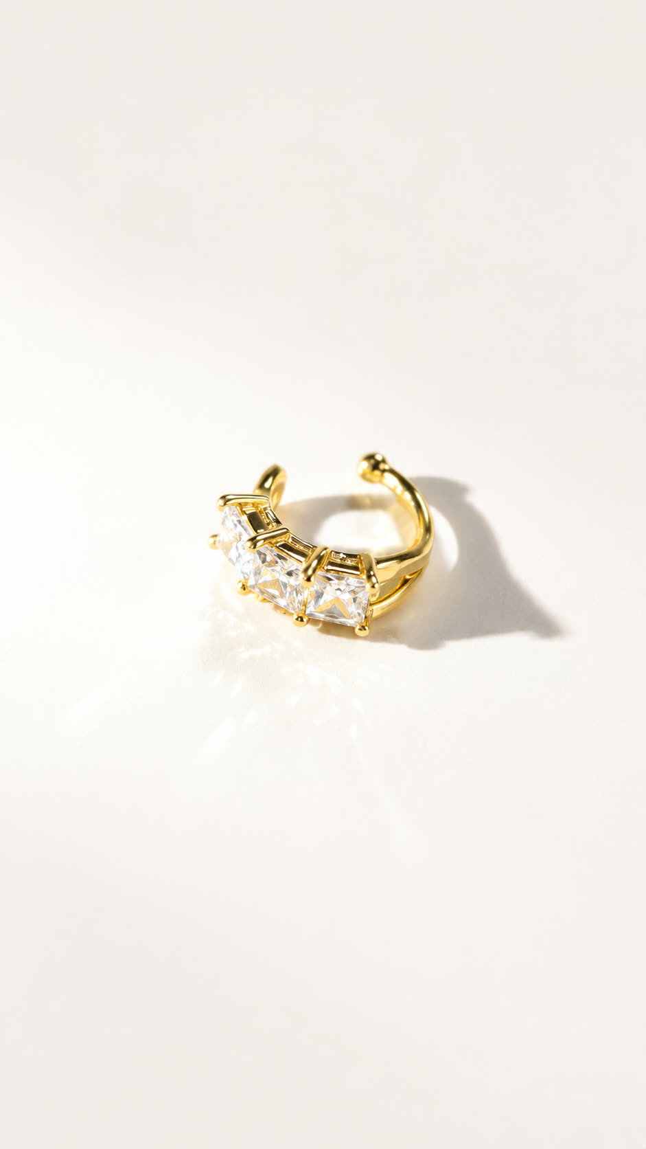 Nicole's Fav Earcuff